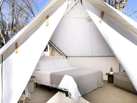 Tente en toile et en bois 2 personnes - Bell Tent