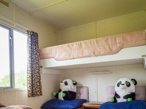 MOBILHOME 7 personnes - prix inclus pour 4 participants