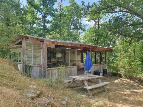 MOBILHOME 7 personnes - prix inclus pour 4 participants