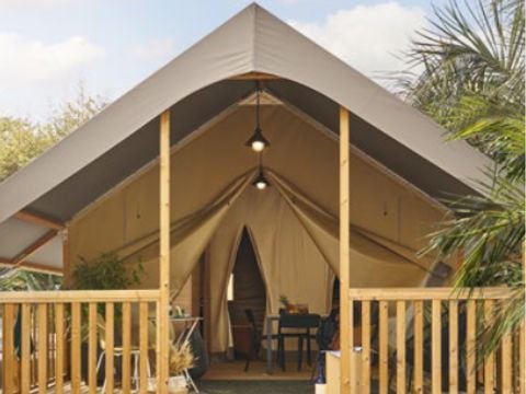 LODGE 4 personnes - Mini-Wood sur pilotis en toile , sans sanitaires, pour 4 personnes