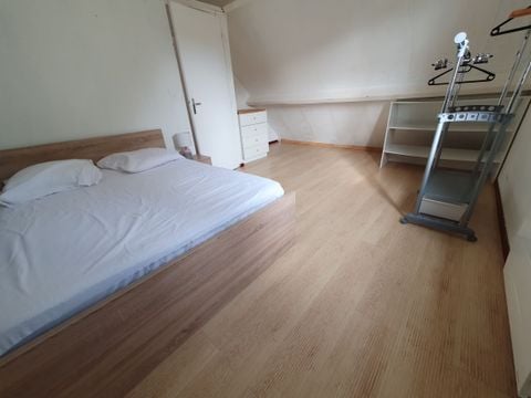 GÎTE 8 personnes - 6 à 8 personnes, location toute l'année