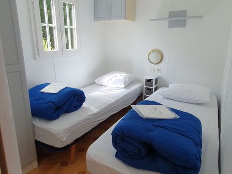 MOBILHOME 4 personnes - MOBIL-HOME IRM SUPER MERCURE  confort 32m²