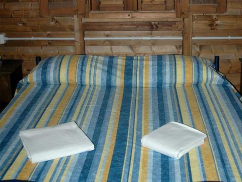 BUNGALOW 4 personnes - en bois 35 m²