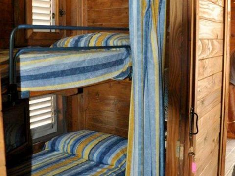 BUNGALOW 6 personnes - en bois 4+2 42 m²