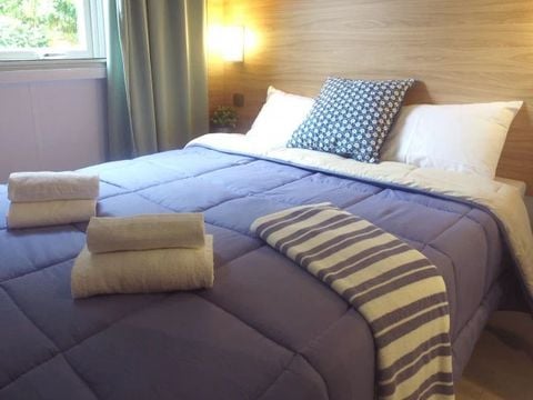 MOBILHOME 6 personnes - "Accueil lit bébé impossible" 4 Pièces 6 pers