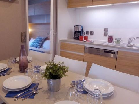 MOBILHOME 6 personnes - "Accueil lit bébé impossible" 4 Pièces 6 pers