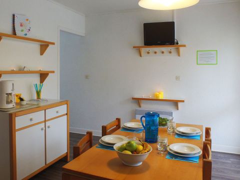 APPARTEMENT 5 personnes - "Le Fier Rez-de-jardin" 3 pièces