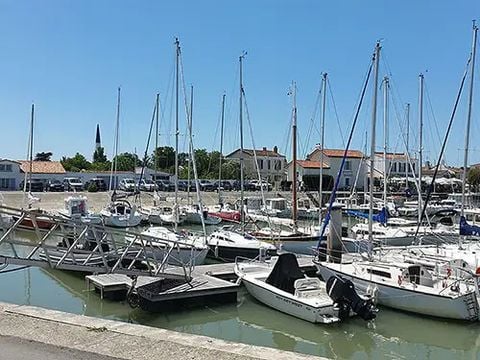 Appartement 4 personnes - " Etage Vue Port" - 3 Pièces