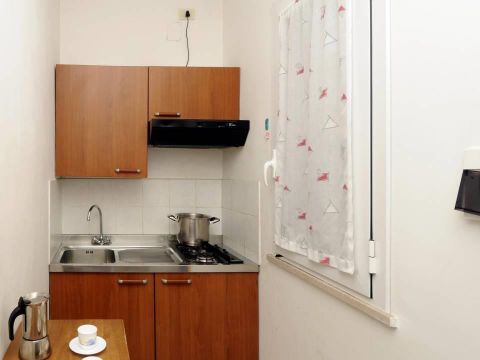 BUNGALOW 6 personnes - En dur - 2 pièces