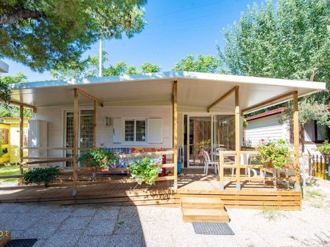 BUNGALOW 6 personnes - En dur - 2 pièces