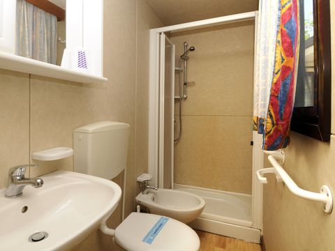 MOBILHOME 4 personnes - Quatre pièces