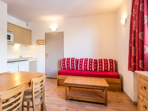 Appartement 6 personnes - 2 pièces avec coin nuit 6 personnes - Vue Valloire - 48m²