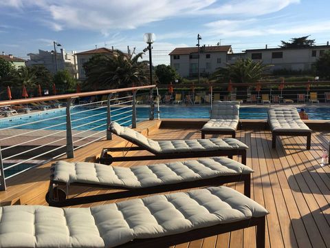 La Risacca Family Camping Village - Camping Fermo