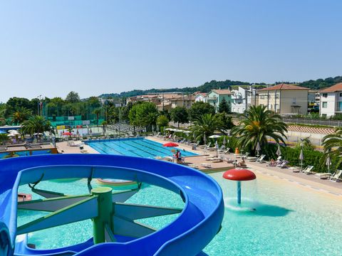 La Risacca Family Camping Village - Camping Fermo
