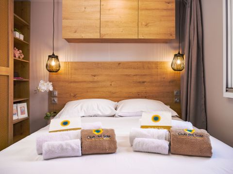 LODGE 4 personnes - Lodge superior Animaux Admis