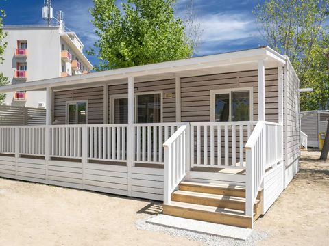 LODGE 6 personnes - Lodge Superior Animaux Admis