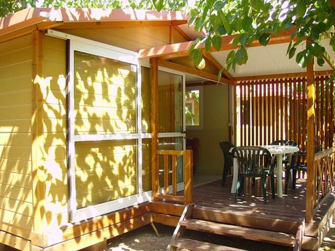 BUNGALOW TOILÉ 6 personnes - Gitotel