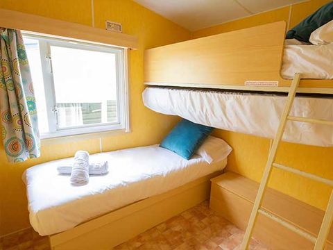 BUNGALOW 5 personnes - 2 chambres 2 adultes + 3 enfants