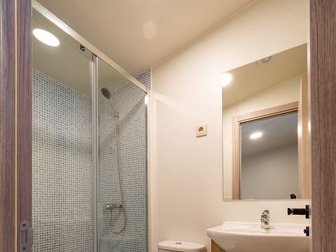 BUNGALOW 2 personnes - lit simple