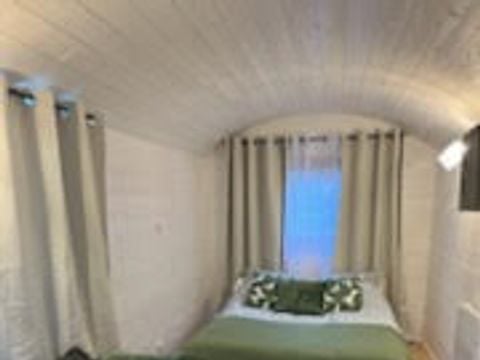 Hébergement 4 personnes - Roulotte