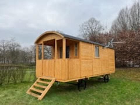 Hébergement 4 personnes - Roulotte