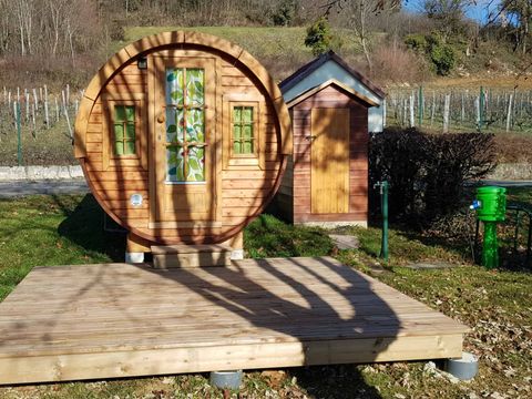 HÉBERGEMENT INSOLITE 2 personnes - Tonneau