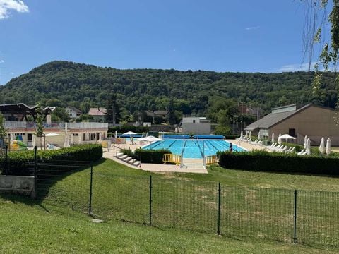 Camping Au Coeur des Vignes - Camping Jura