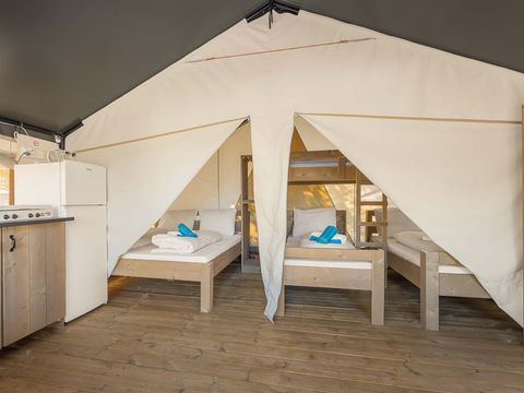 Tente en toile et en bois 4 personnes - Stella Maris - Tente Safari Confort + climatisation