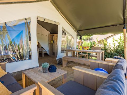 TENTE TOILE ET BOIS 4 personnes - Stella Maris - Tente Safari Confort + climatisation TENTE TOILE ET BOIS 4 personnes - Stella Maris - Tente Safari Confort + climatisation