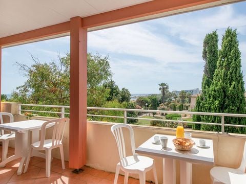 Appartement 4 personnes - 2 pièces- 4 personnes Vue Mer (Séjour + Petit-déjeuner)