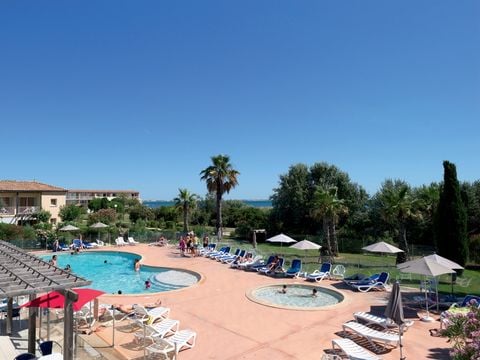 SOWELL - Résidence Les Sablons - Camping Gard