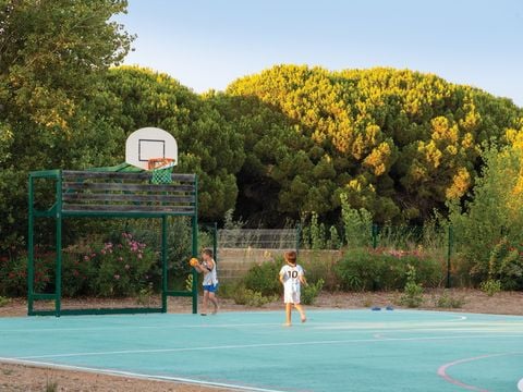 SOWELL - Résidence Les Sablons - Camping Gard