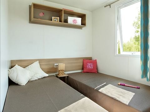 MOBILHOME 6 personnes - IRM ou Trigano 3 chambres - Clim + TV 4/6 pers.