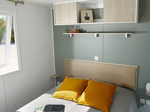 MOBILHOME 4 personnes - 2 chambres, tv, clim, terrasse couverte