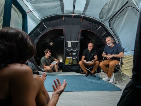 TENTE 6 personnes - Prêt à Camper Décathlon FFCC