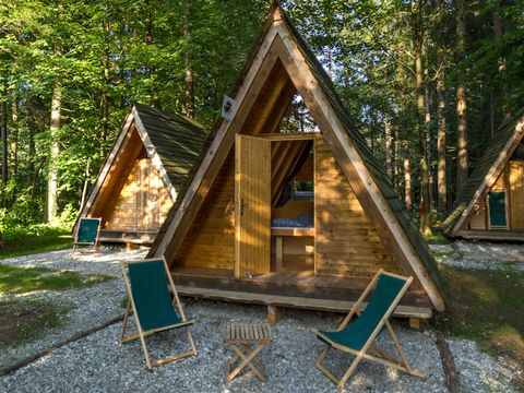 HÉBERGEMENT INSOLITE 3 personnes - Glamping Hut Forest Bed