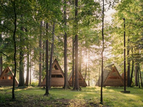 HÉBERGEMENT INSOLITE 3 personnes - Glamping Hut Forest Bed