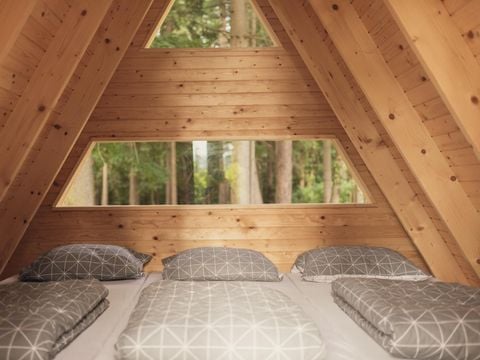 HÉBERGEMENT INSOLITE 3 personnes - Glamping Hut Forest Bed