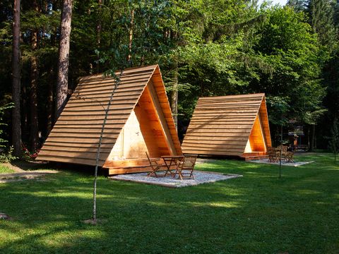 HÉBERGEMENT INSOLITE 3 personnes - Glamping Hut Forest Bed