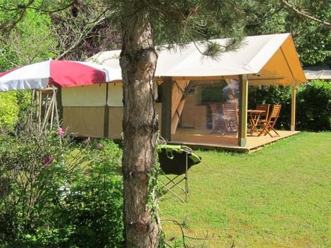 TENTE TOILE ET BOIS 5 personnes - Lodge VICTORIA 30m² - Finition Luxe 
