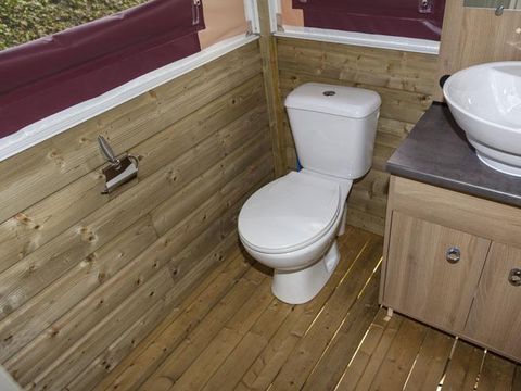 TENTE TOILE ET BOIS 5 personnes - Lodge NIAGARA 40m² avec Salle de bain 