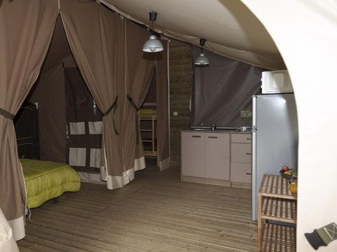 TENTE TOILE ET BOIS 5 personnes - Lodge NIAGARA 40m² avec Salle de bain 