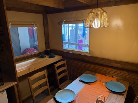 TENTE TOILE ET BOIS 3 personnes - LODGE LA BOHEME
