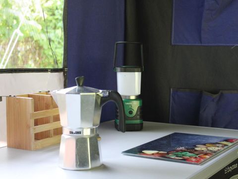 TENTE 4 personnes - Tente Tribu - 2 chambres - Sans sanitaire