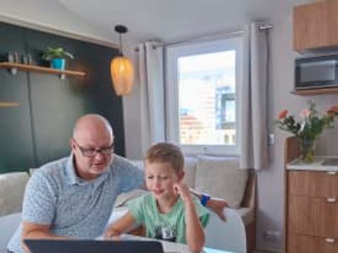 MOBILHOME 4 personnes - Elégance 2 chambres terrasse