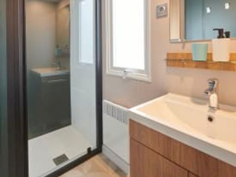 MOBILHOME 4 personnes - Elégance 2 chambres terrasse