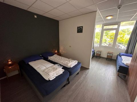 MAISON 12 personnes