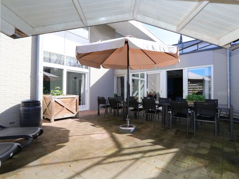 MAISON 12 personnes
