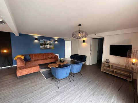 MAISON 12 personnes