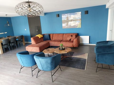 MAISON 12 personnes